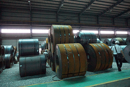 What is DIN 17100 St44-3 carbon structural steel?