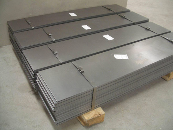 Corrosion resistant steel